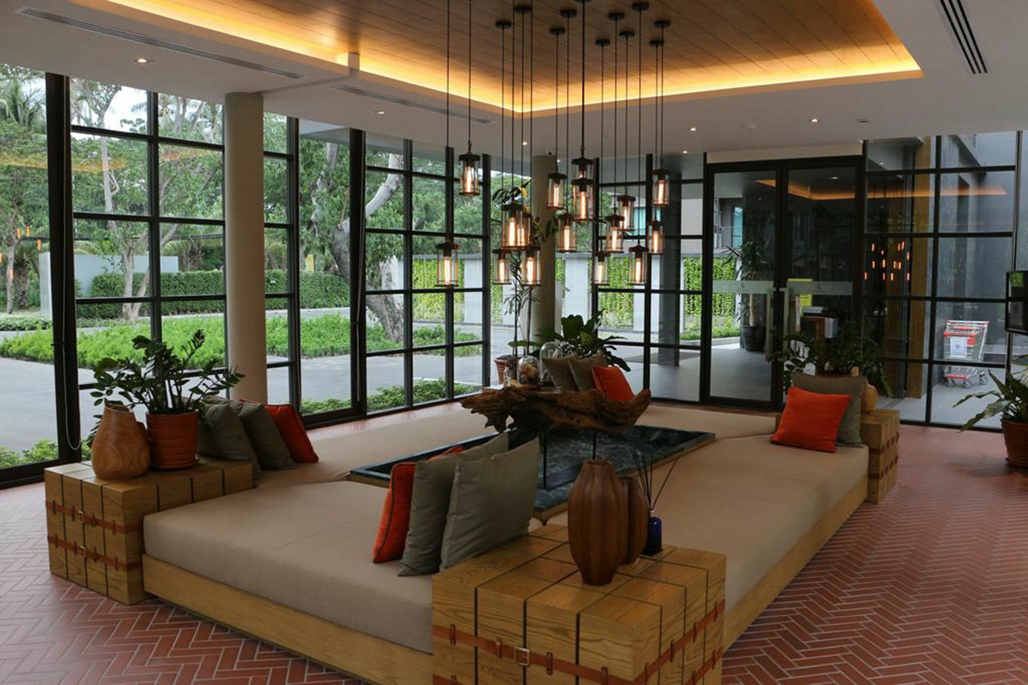 Rain Chaam Hua Hin By Good View Apartment Cha-Am Bagian luar foto